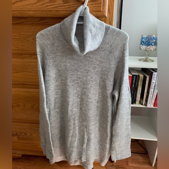 Knit Turtleneck Dress H&M - Picture 2 of 6